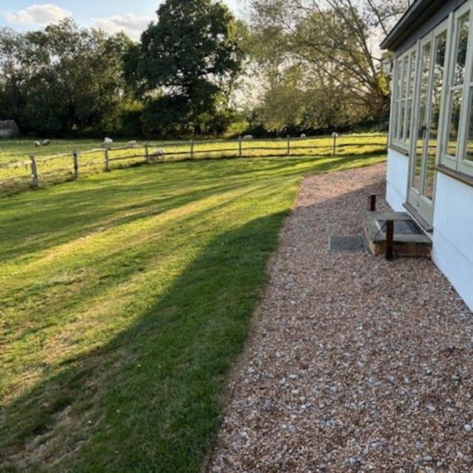 The Old Cricket Pavilion, Bodiam, East Sussex Buitenkant foto