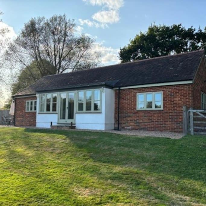 The Old Cricket Pavilion, Bodiam, East Sussex Buitenkant foto